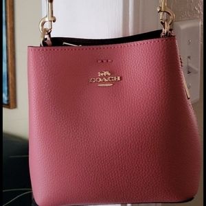 Coach Mini Bucket Bag W / Adjustable shoulder strap